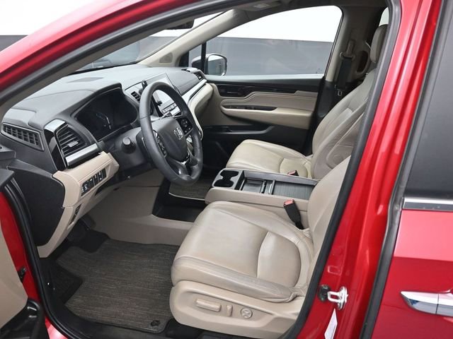 Certified 2024 Honda Odyssey Touring image 9