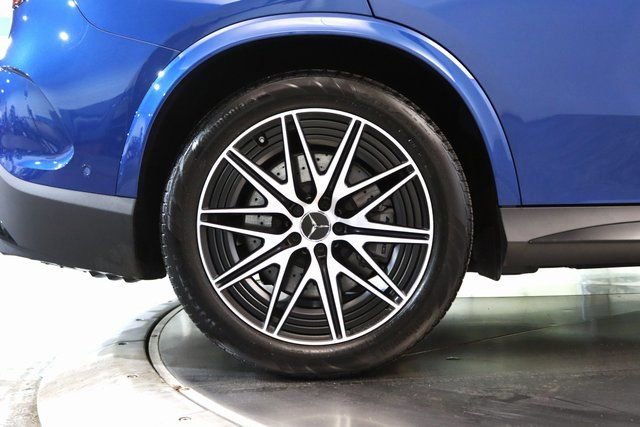 Certified 2024 Mercedes-Benz GLC 43 AMG 4MATIC image 18