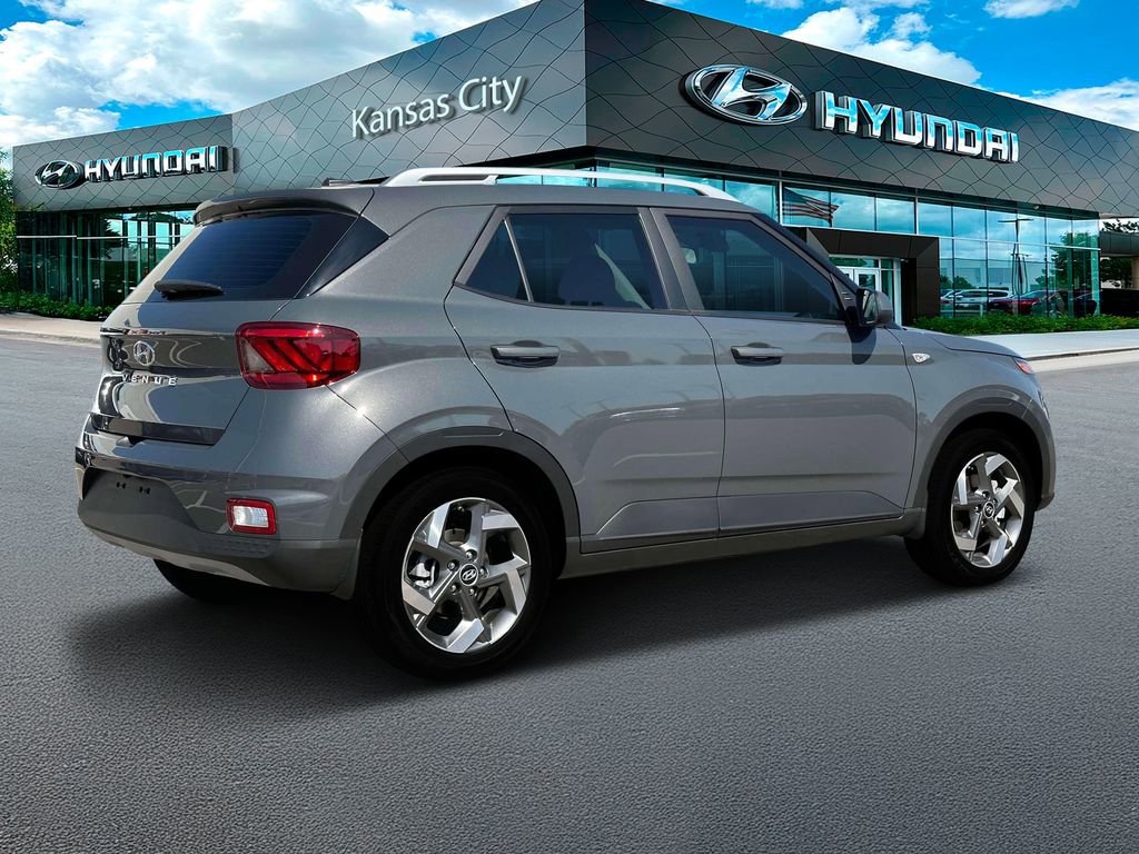 New 2025 Hyundai Venue SEL FWD image 8