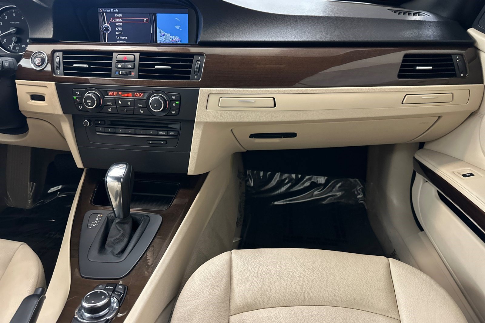 Used 2010 BMW 328i Convertible RWD image 31