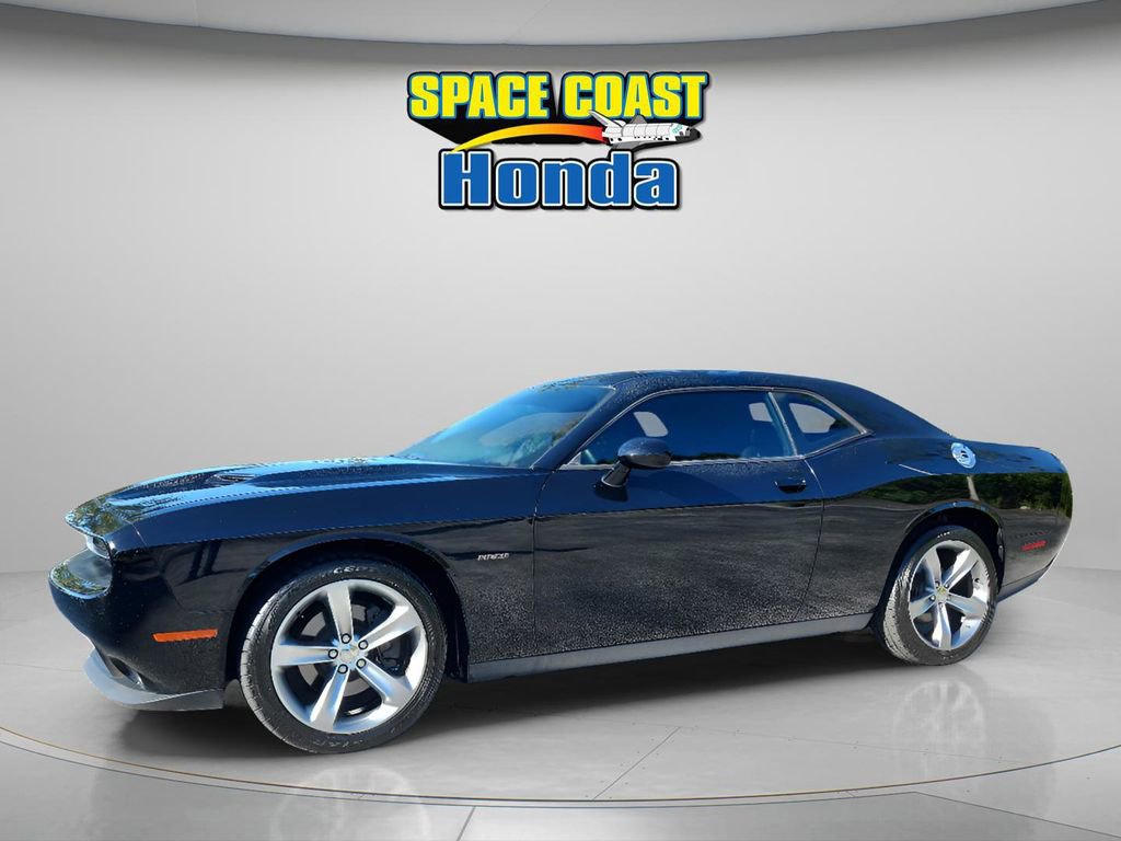 Used 2015 Dodge Challenger R/T w/ Quick Order Package 28B R/T RWD image 5