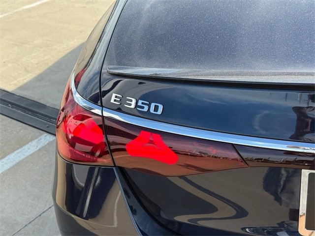 New 2026 Mercedes-Benz E 350 4MATIC Sedan image 4