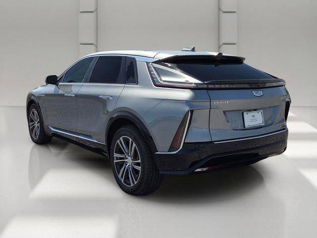 New 2026 Cadillac Lyriq Premium Luxury AWD/4WD image 3