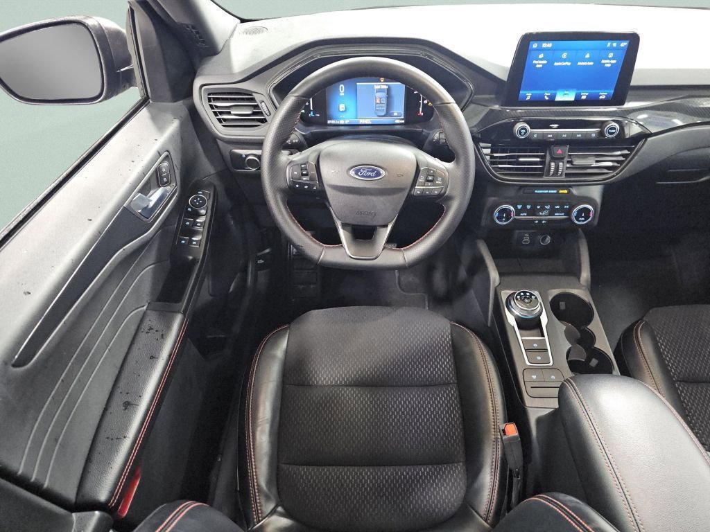 Used 2025 Ford Escape ST-Line image 4