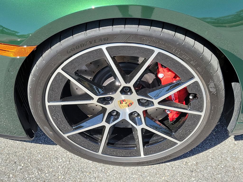 Certified 2026 Porsche 911 Carrera 4 GTS AWD/4WD image 12