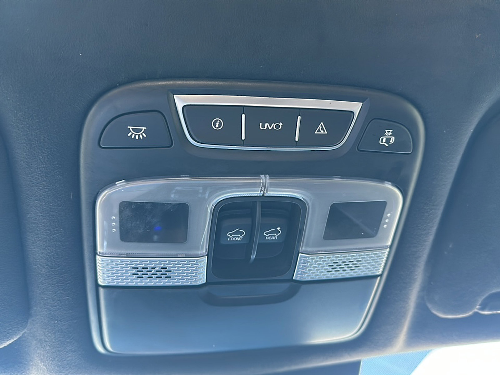 Used 2022 Kia Telluride SX w/ SX Prestige Package image 41