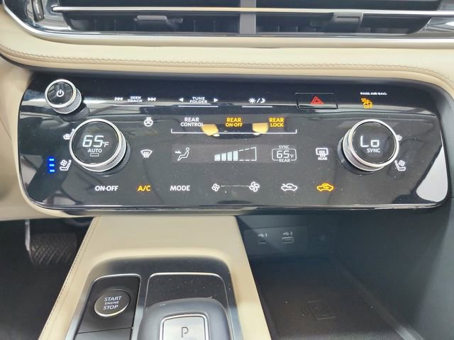 Used 2025 INFINITI QX60 Luxe w/ Cargo Package image 33