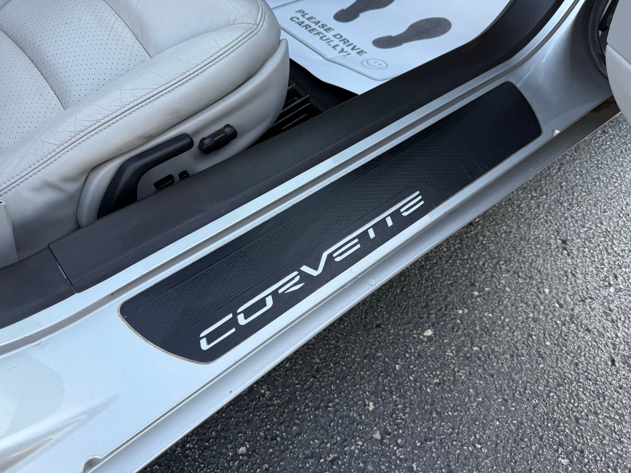 Used 2007 Chevrolet Corvette Convertible w/ Preferred Equipment Group image 15