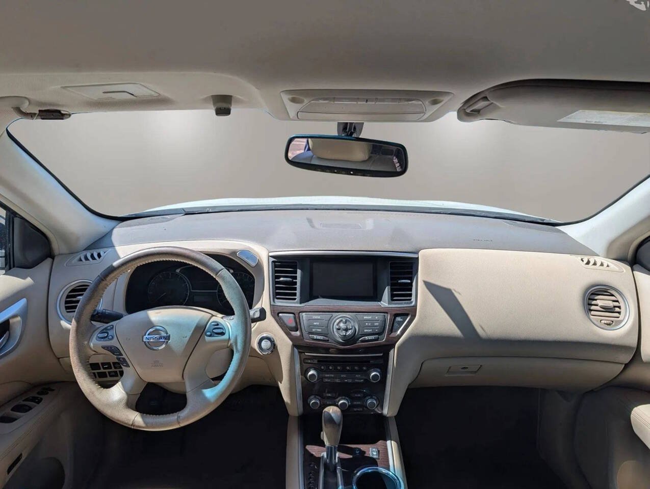 Used 2013 Nissan Pathfinder SL FWD image 32