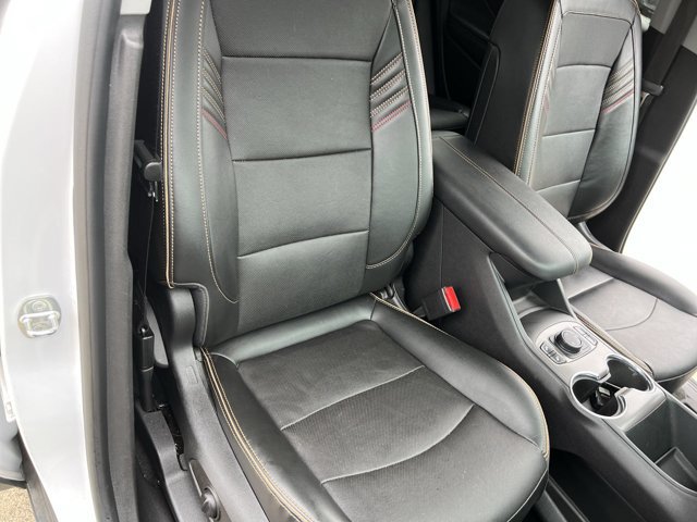 Used 2022 GMC Terrain AT4 w/ Infotainment Package II AWD/4WD image 29