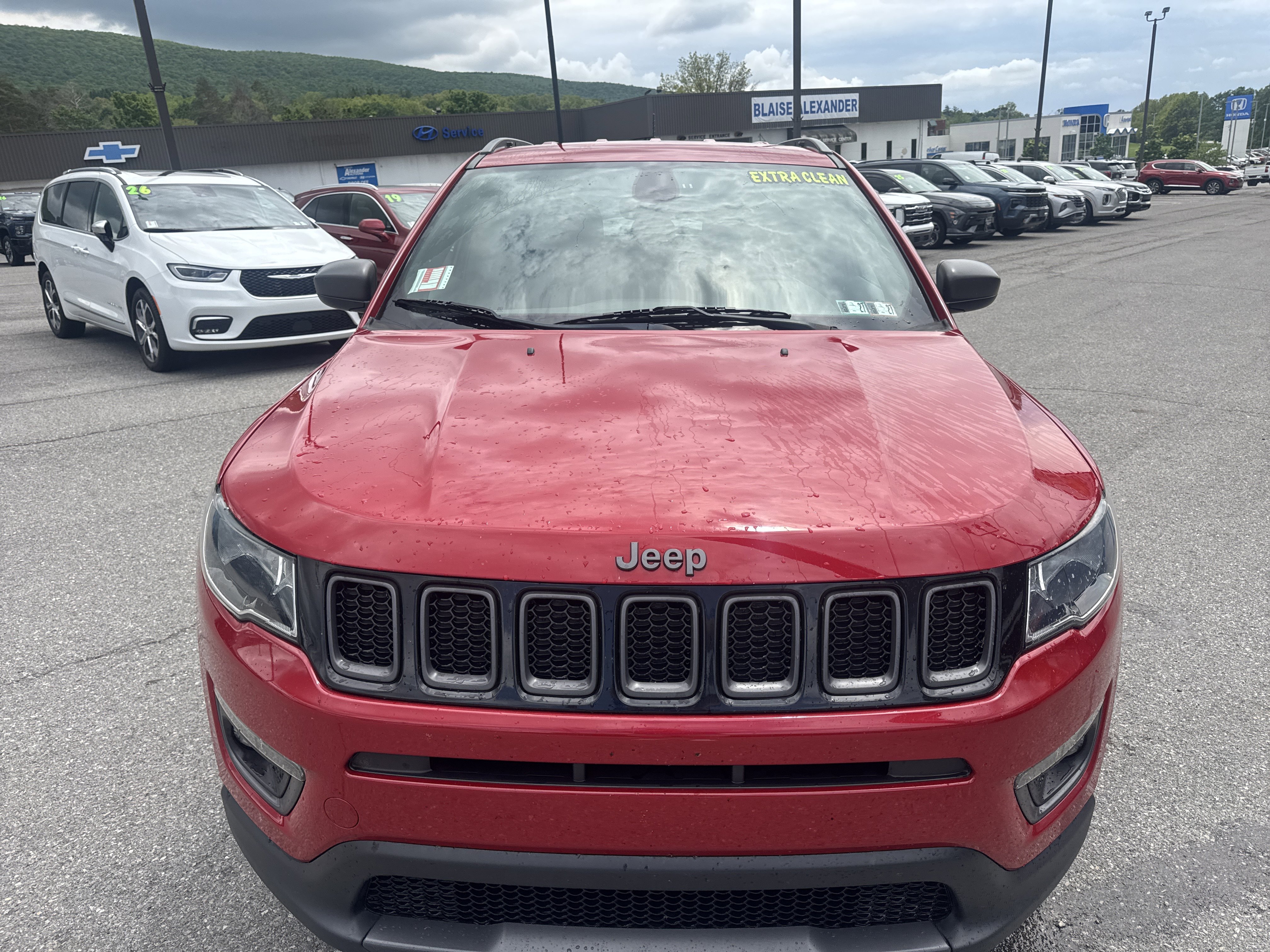 Used 2021 Jeep Compass Latitude AWD/4WD image 9