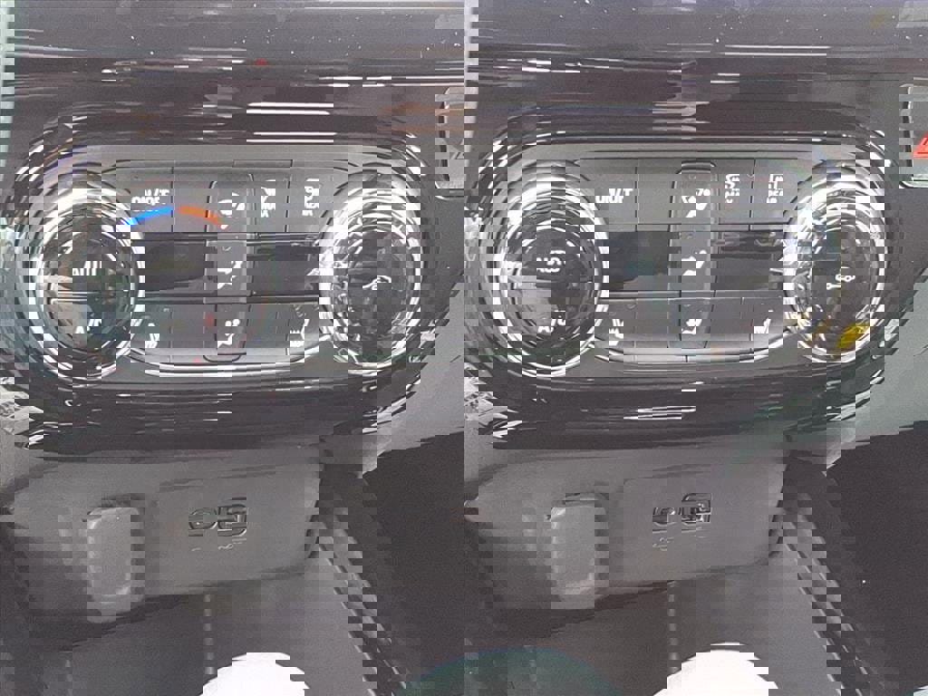 New 2026 Chevrolet Trax RS image 19