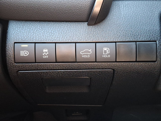 Used 2024 Toyota Camry SE FWD image 25
