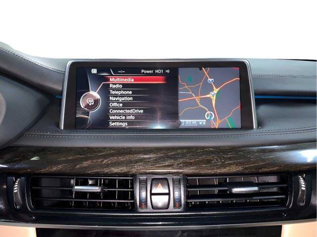 Used 2015 BMW X5 xDrive50i AWD/4WD image 26