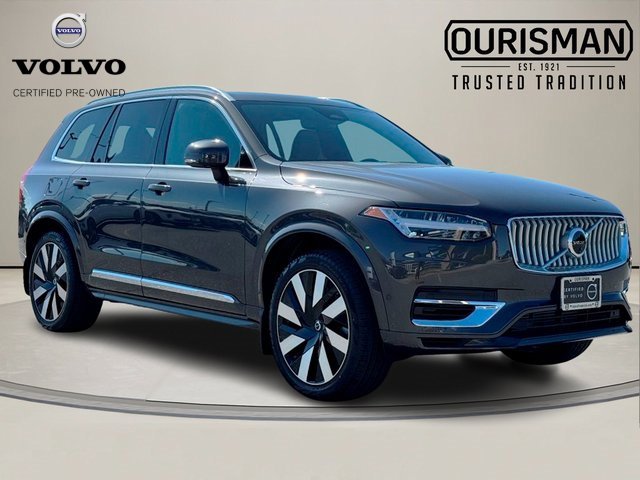 Used 2024 Volvo XC90 T8 Ultimate w/ Lounge Package