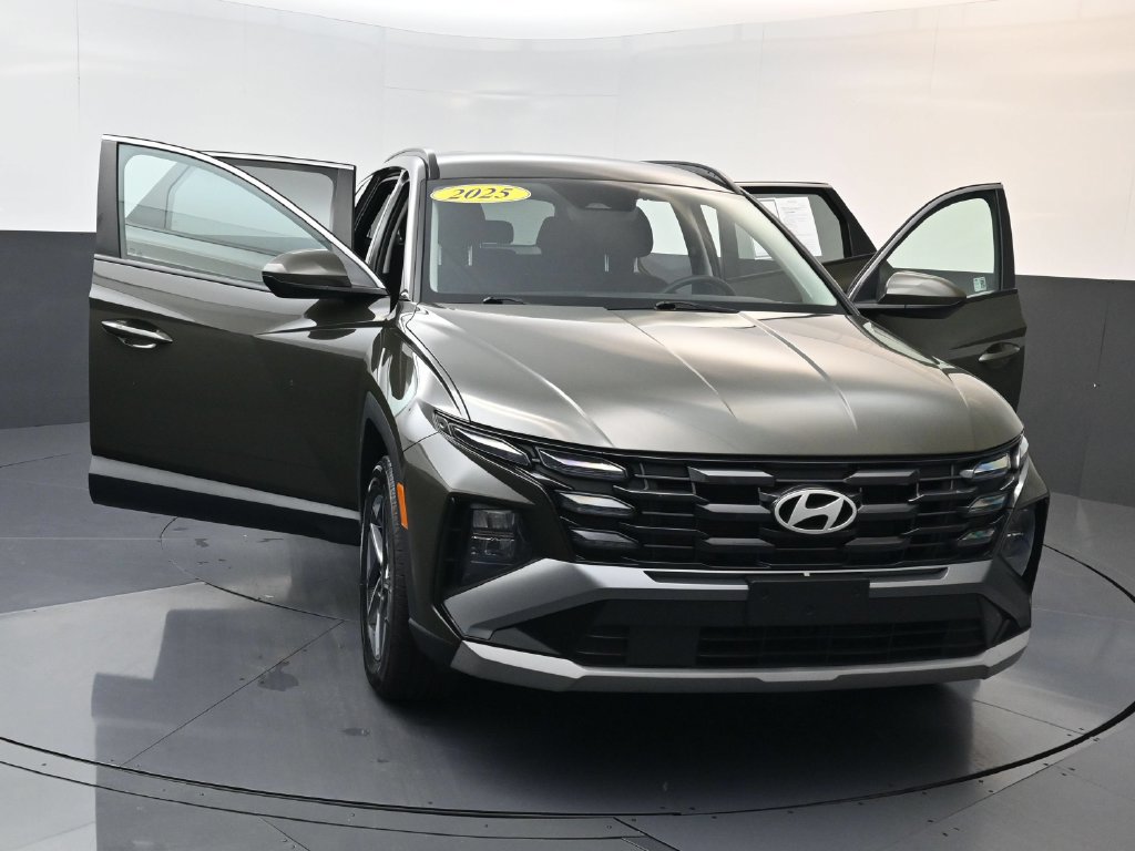 Used 2025 Hyundai Tucson SEL AWD/4WD image 31