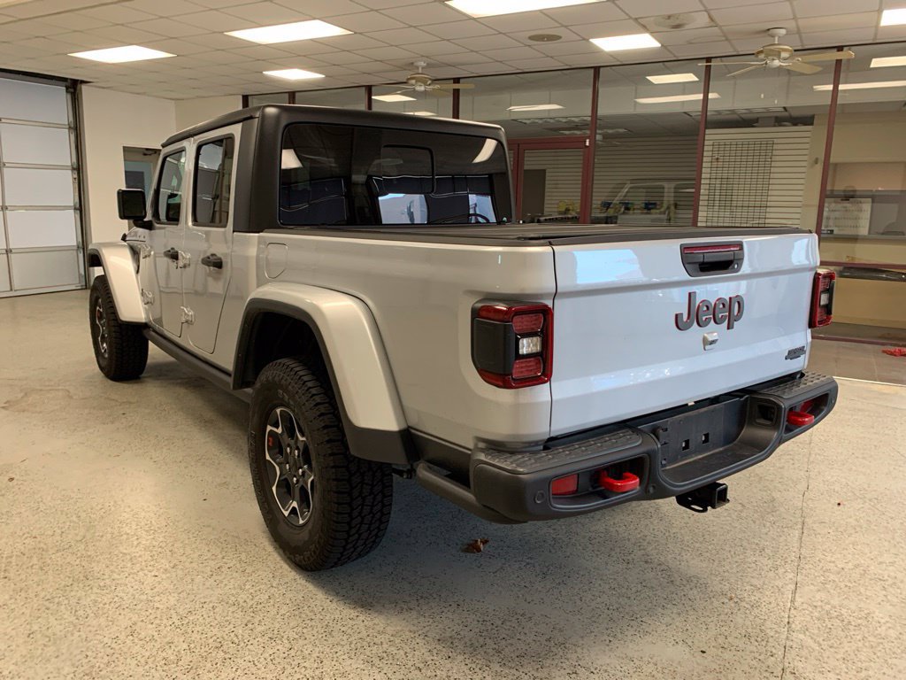 Used 2023 Jeep Gladiator Rubicon w/ LED Lighting Group AWD/4WD image 3