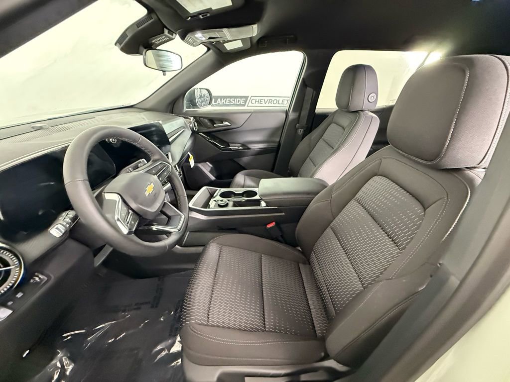 New 2026 Chevrolet Equinox LT image 12