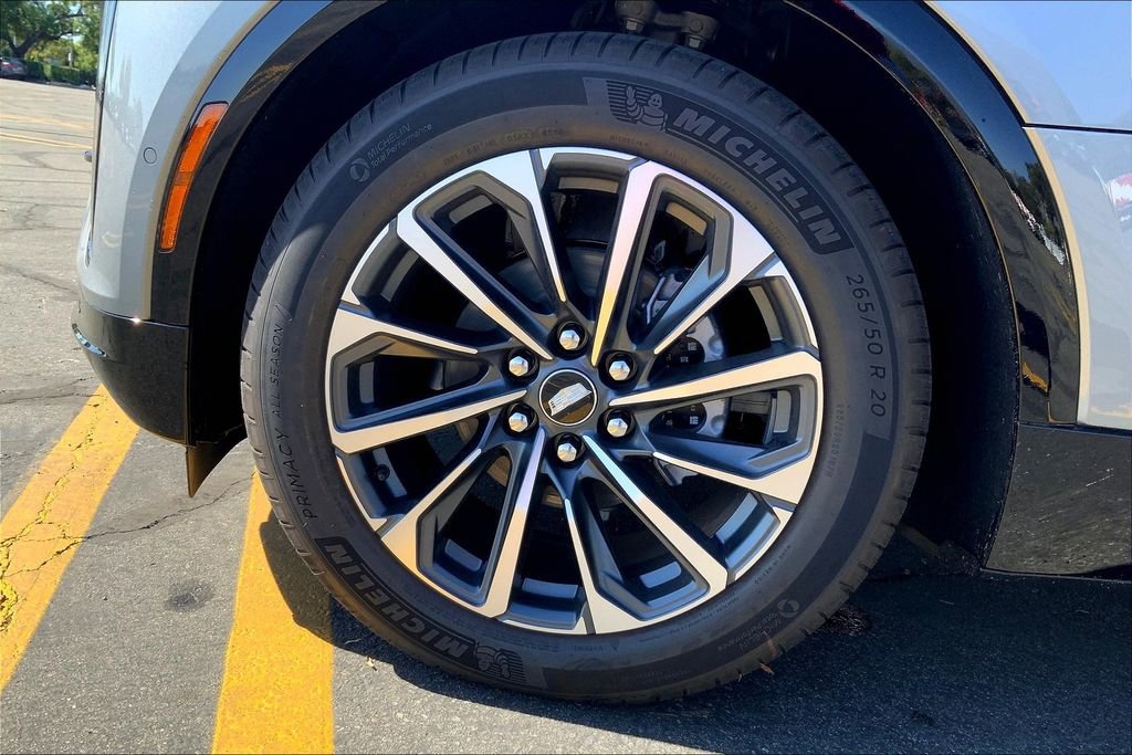 New 2026 Cadillac Lyriq Sport image 13