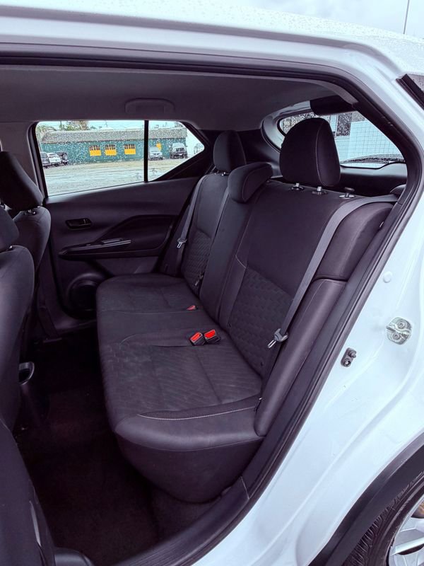 Used 2021 Nissan Kicks S image 18