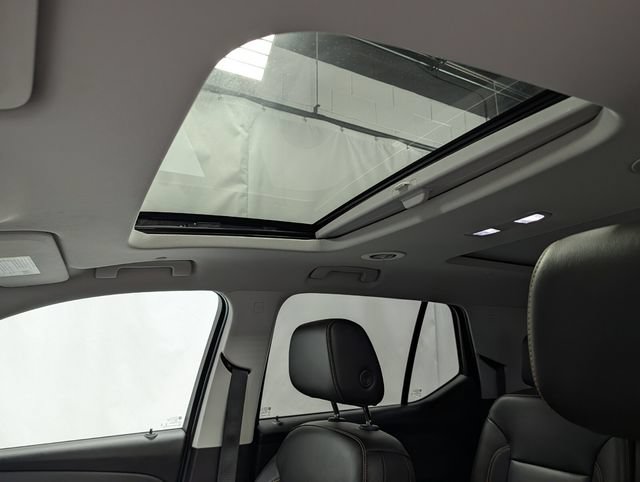 Certified 2020 Chevrolet Traverse RS AWD/4WD image 13