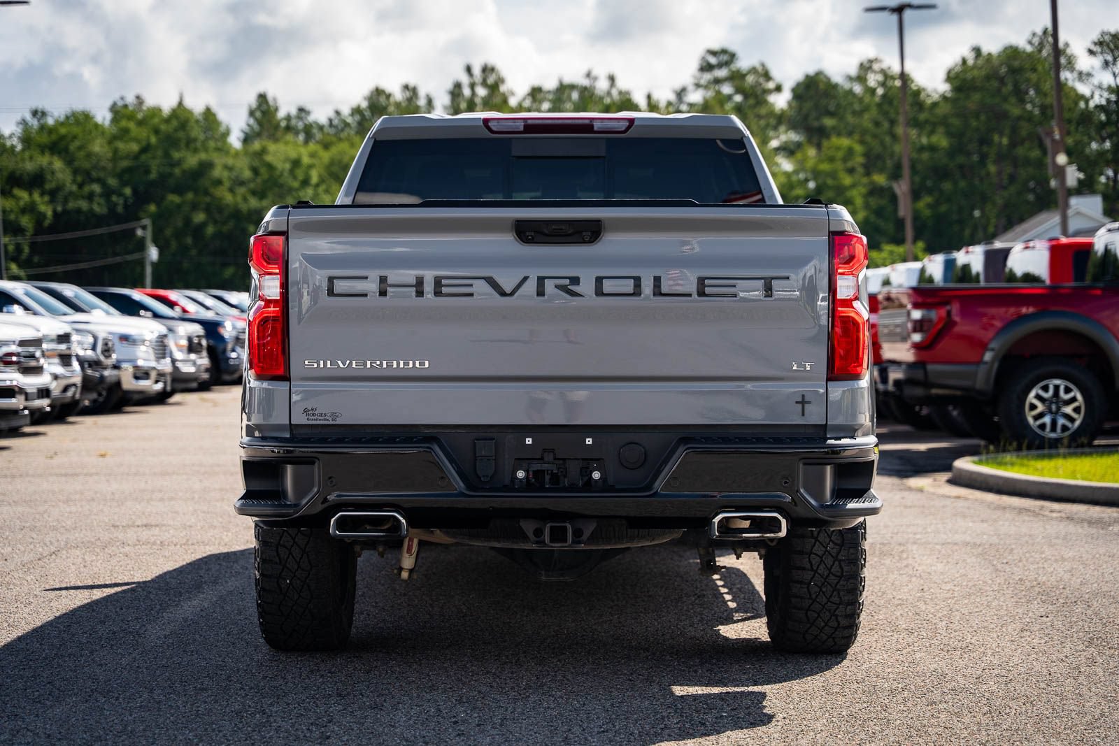 Used 2024 Chevrolet Silverado 1500 LT Trail Boss w/ Convenience Package II AWD/4WD image 6