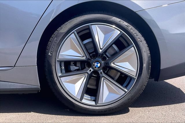 New 2026 BMW i4 eDrive40 RWD image 11