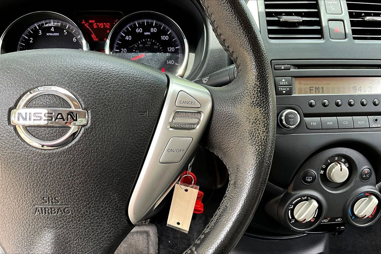 Used 2014 Nissan Versa Note SV image 11