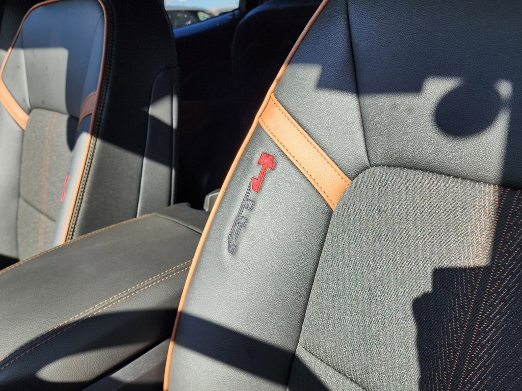 New 2026 GMC Canyon AT4 image 16