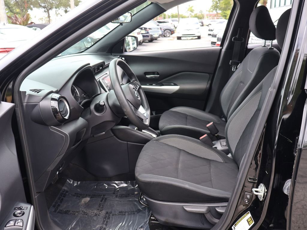 Used 2020 Nissan Kicks SV FWD image 26