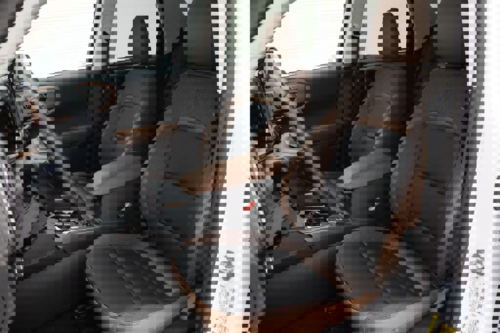 Used 2025 Ford Bronco Sport Outer Banks image 16