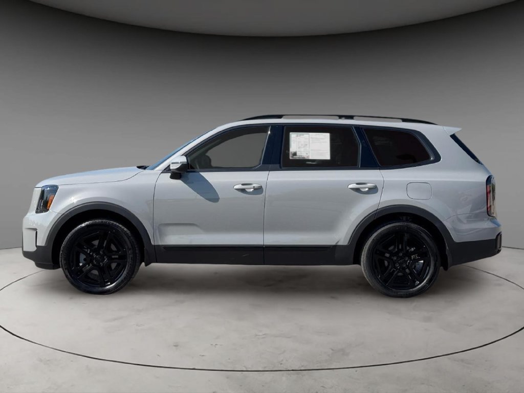 Used 2025 Kia Telluride EX X-Line AWD/4WD image 11