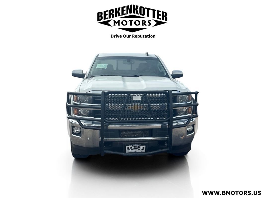 Used 2015 Chevrolet Silverado 2500 LTZ w/ Duramax Plus Package image 2