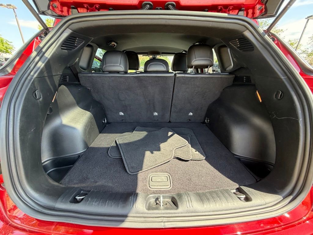 Certified 2025 Jeep Compass Limited AWD/4WD image 33