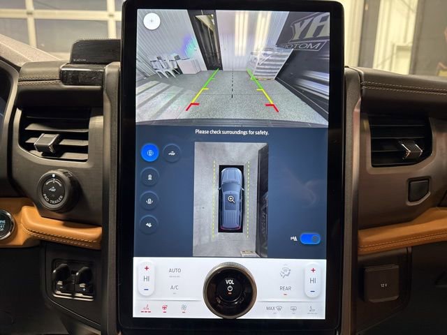 Used 2024 Ford Expedition Max Platinum image 14