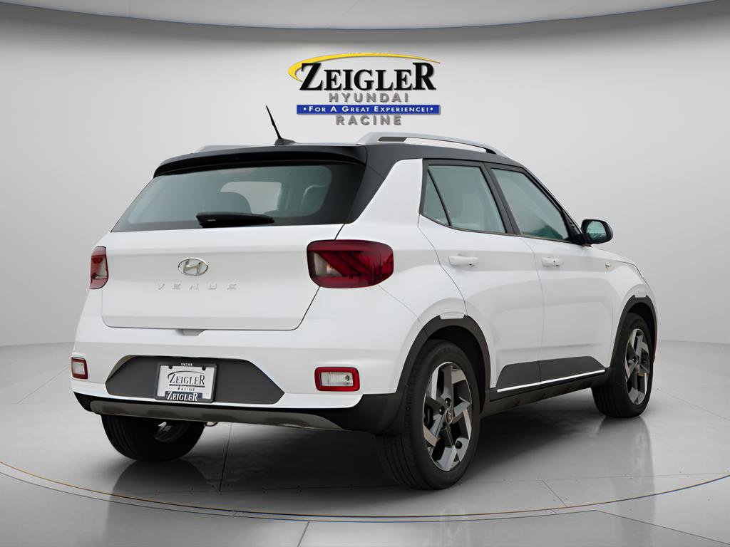 Certified 2023 Hyundai Venue Limited FWD image 8