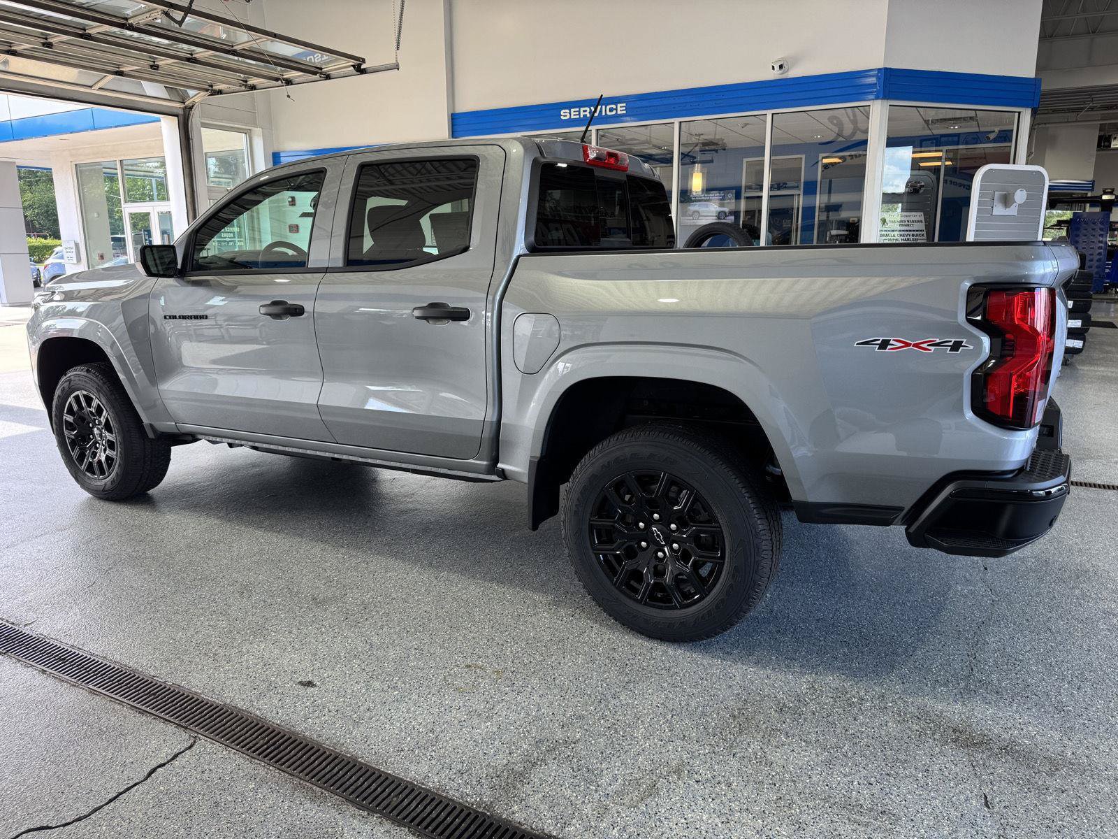 New 2026 Chevrolet Colorado W/T w/ WT Custom Package AWD/4WD image 5