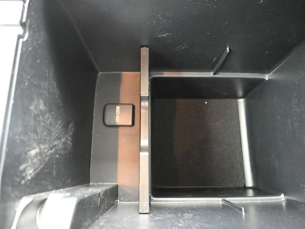 Used 2023 Toyota 4Runner Limited image 40