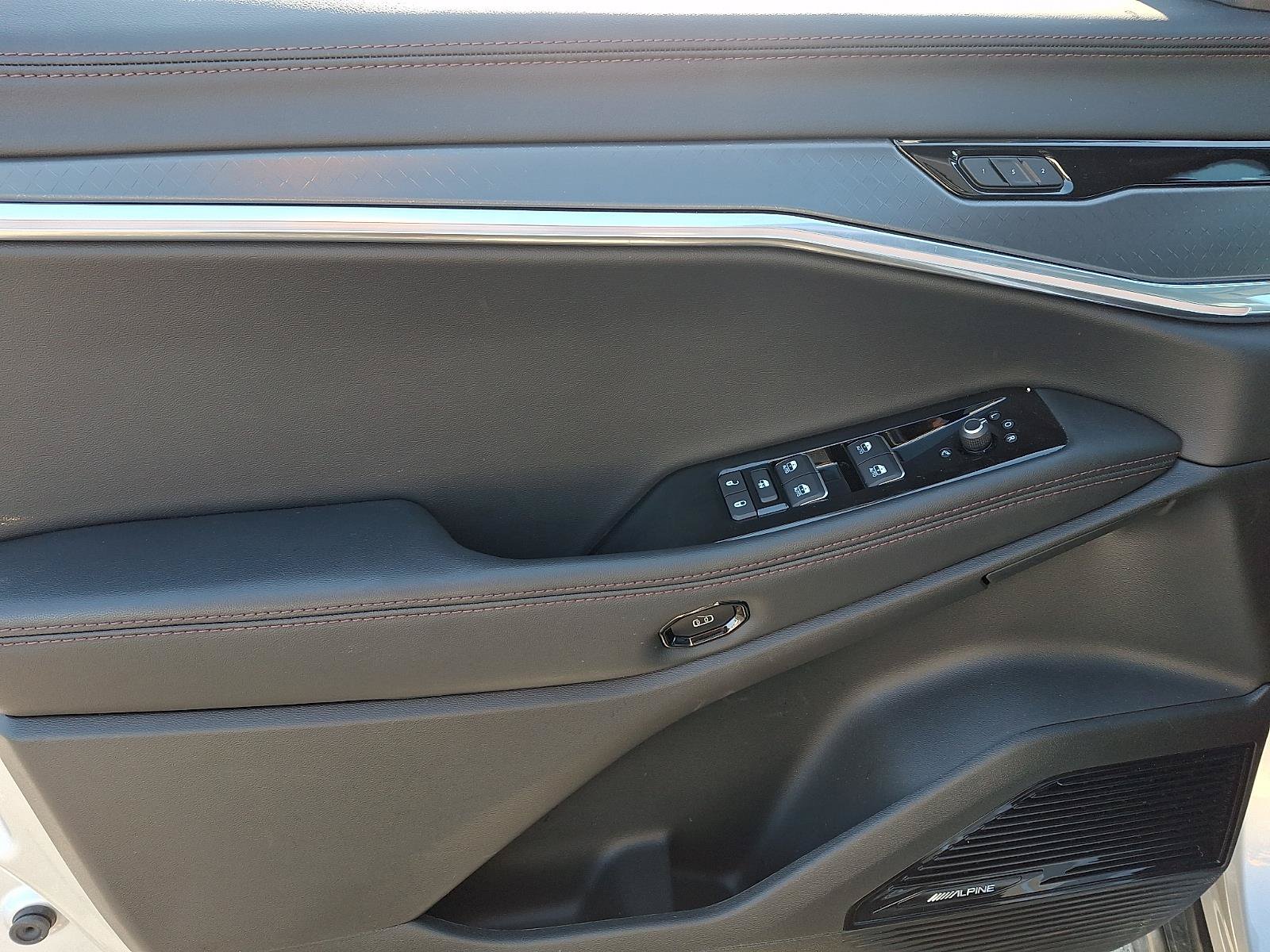 New 2025 Jeep Wagoneer S Limited AWD/4WD image 8