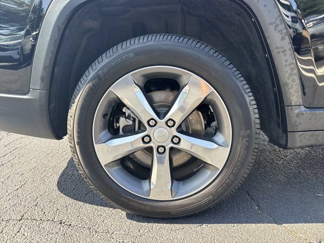 Certified 2021 Jeep Grand Cherokee L Limited w/ Luxury Tech Group II AWD/4WD image 22