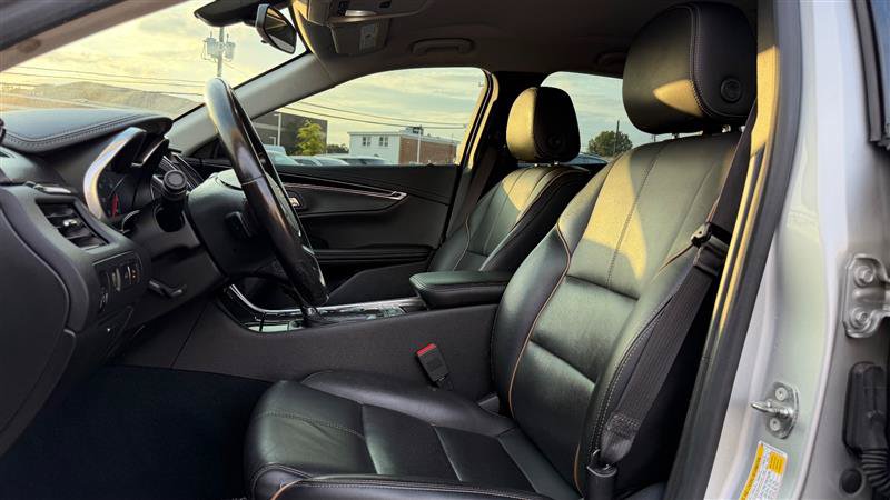 Used 2018 Chevrolet Impala Premier FWD image 23