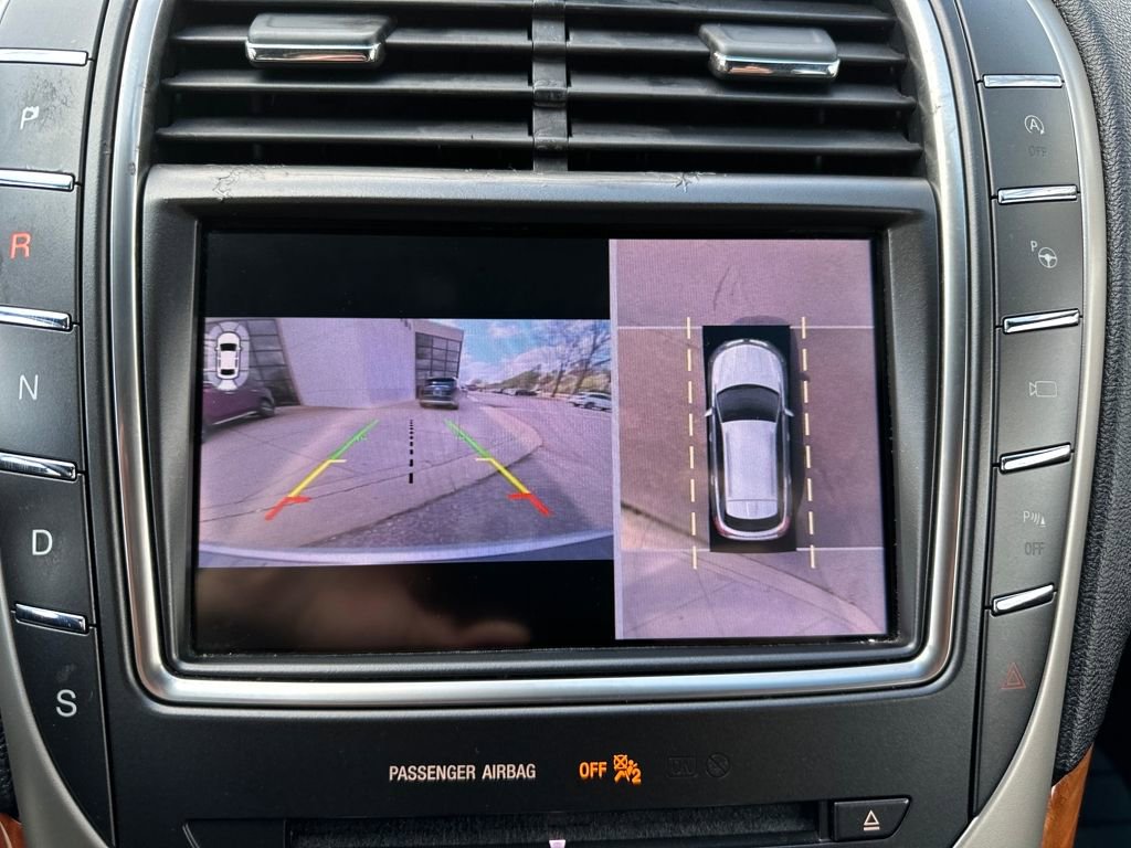 Used 2020 Lincoln Nautilus Reserve w/ Equipment Group 201A image 10