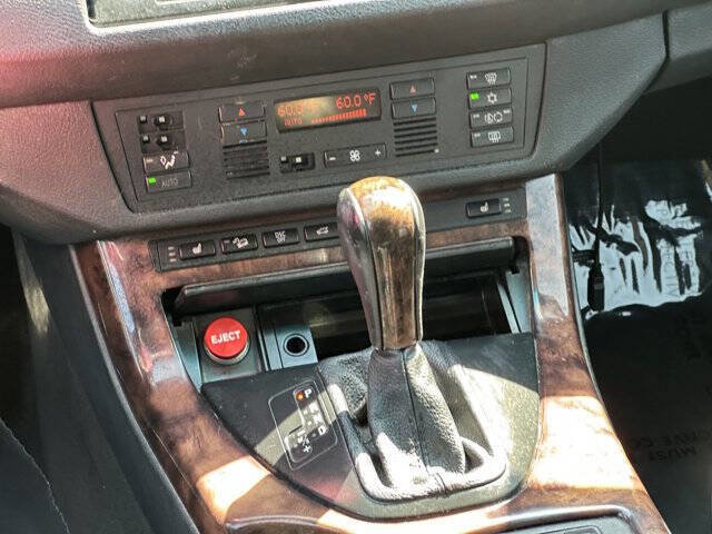 Used 2006 BMW X5 3.0i image 17