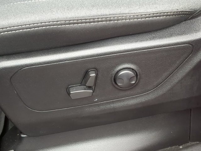 Certified 2023 RAM 1500 Big Horn RWD image 21