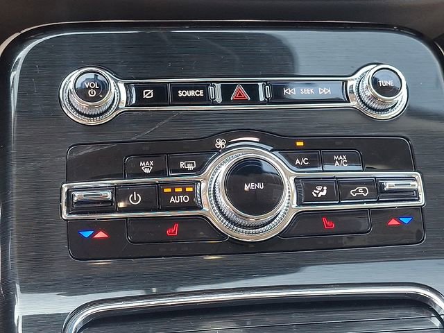 Certified 2023 Lincoln Nautilus AWD w/ Premium Package image 15