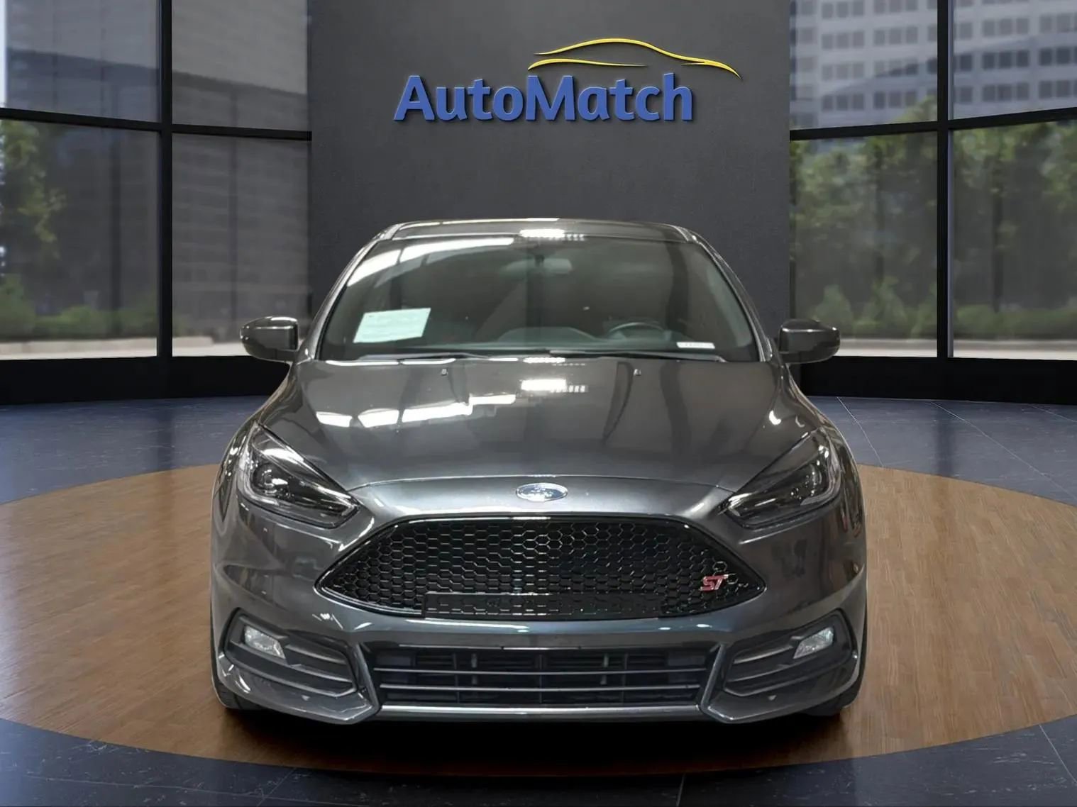 Used 2017 Ford Focus ST FWD image 3