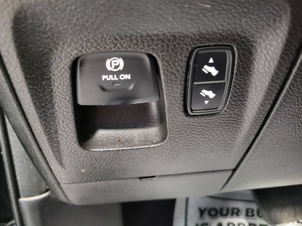 Used 2020 RAM 1500 Big Horn AWD/4WD image 37