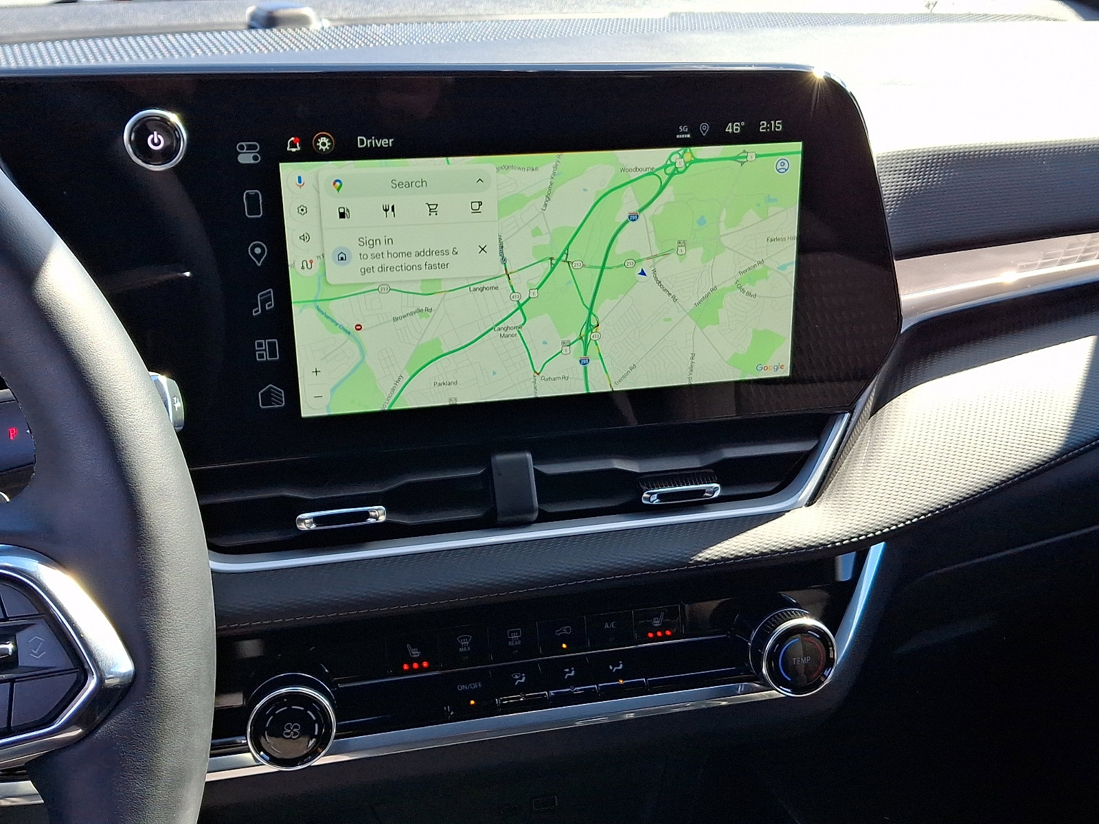 Used 2025 Chevrolet Equinox LT w/ Safety and Technology Package image 19