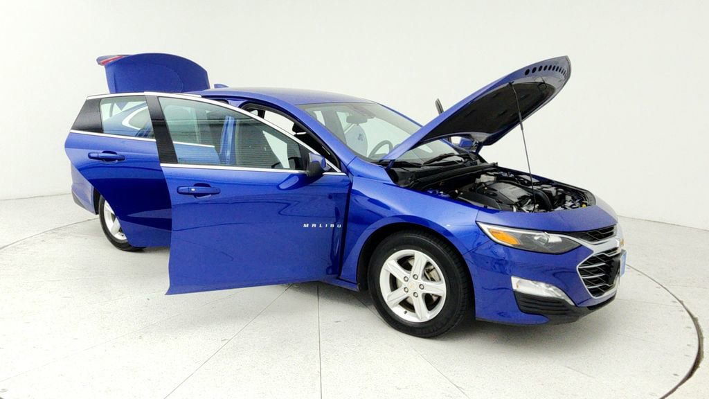 Used 2023 Chevrolet Malibu LT image 14