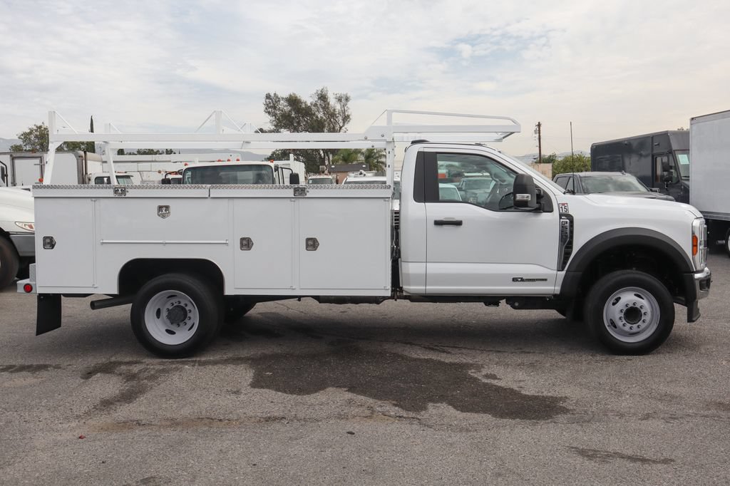 Used 2024 Ford F550 2WD Regular Cab Super Duty w/ XL Chrome Package image 10